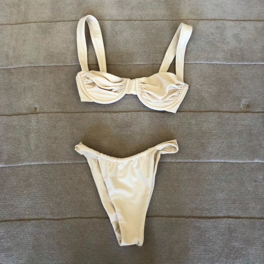 Belle the Label Oracle Swim Top and Bare Bottoms